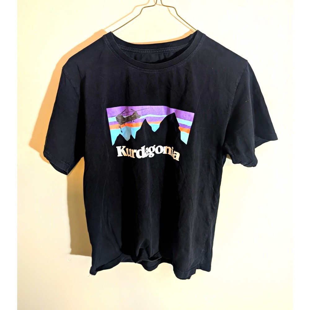 Men's M Black Cotton Knit Short Sleeve T-Shirt Crew Neck Kurdagonia Army Graphic